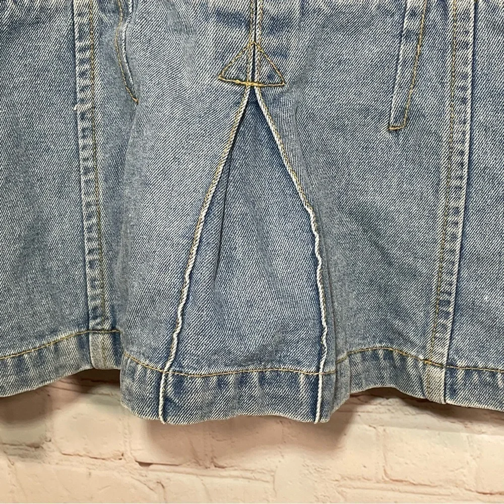 Vintage Steve Madden Jean Jacket Womens Size Large Faded Blue Buttons 90s - Picture 12 of 15